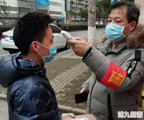 桃花朵朵开1ⅴ3小说闪婚后，总裁夫妇马甲藏不住携手共进，共创美好未来