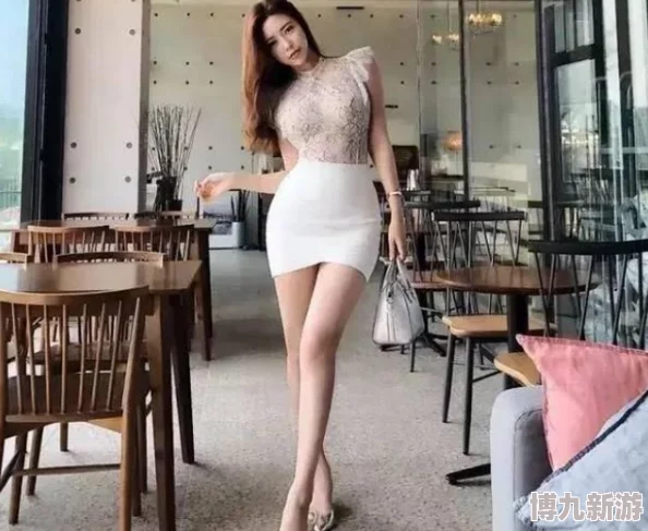 juliaann艳妇身材火辣曾是选美冠军引无数富商追求